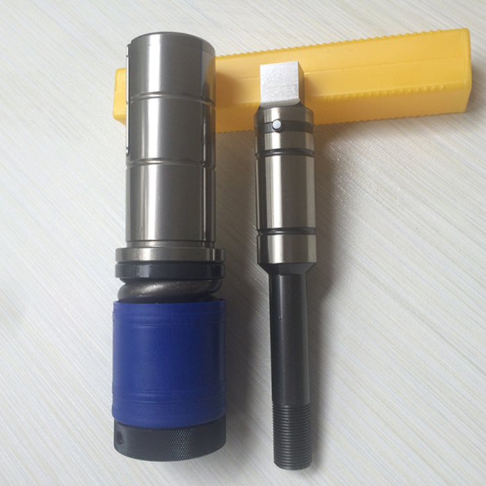 馬赫厚轉塔數(shù)控沖床模具 B工位