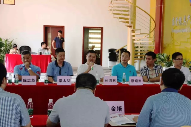 馬赫應(yīng)邀參加協(xié)會推介會