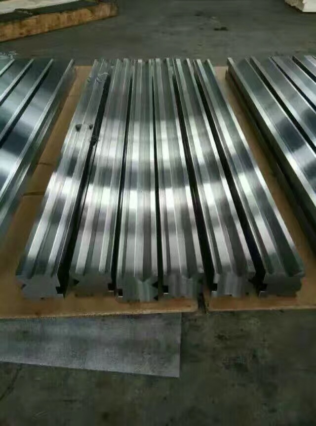 單V多V數(shù)控折彎?rùn)C(jī)下模同芯數(shù)控下模具刀具