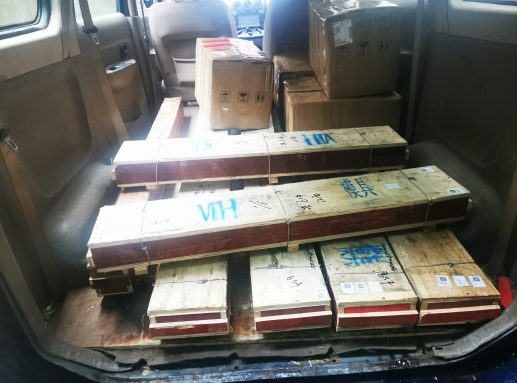 馬赫折彎機模具發(fā)貨