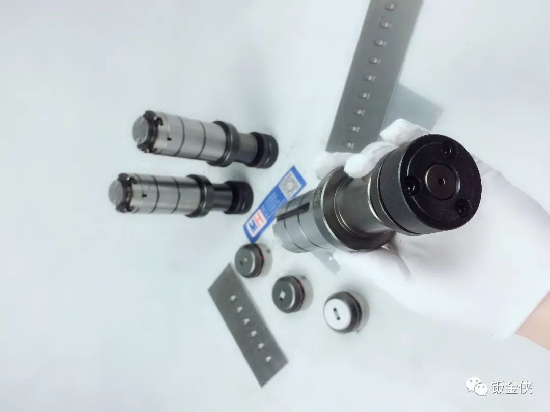 馬赫常見(jiàn)標(biāo)準(zhǔn)數(shù)控沖床模具-橋型模具Bridge