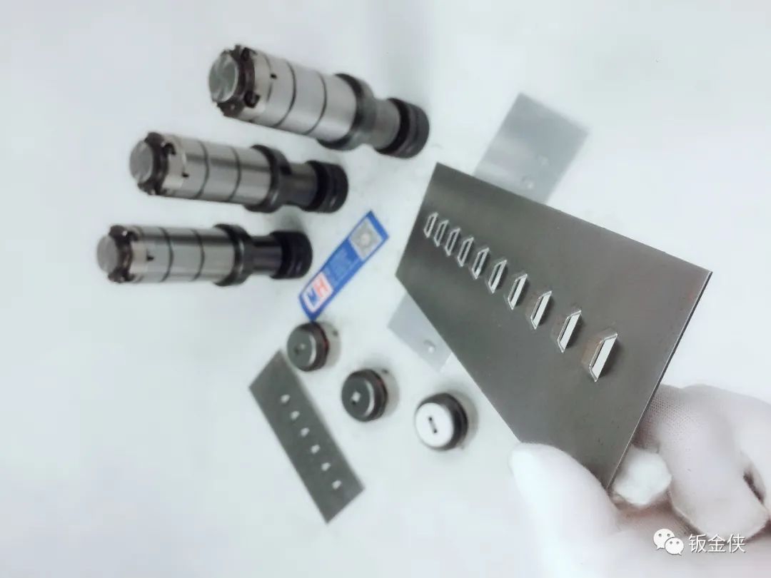 馬赫常見(jiàn)標(biāo)準(zhǔn)數(shù)控沖床模具-橋型模具Bridge